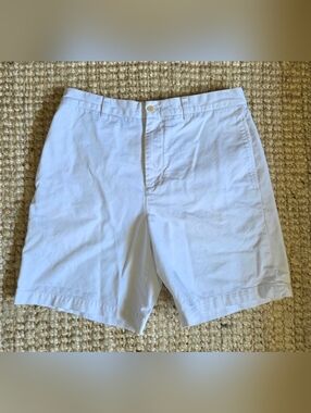 Vineyard Vines Men’s 32 White Chino Shorts Cotton Twill Flat Front Golf